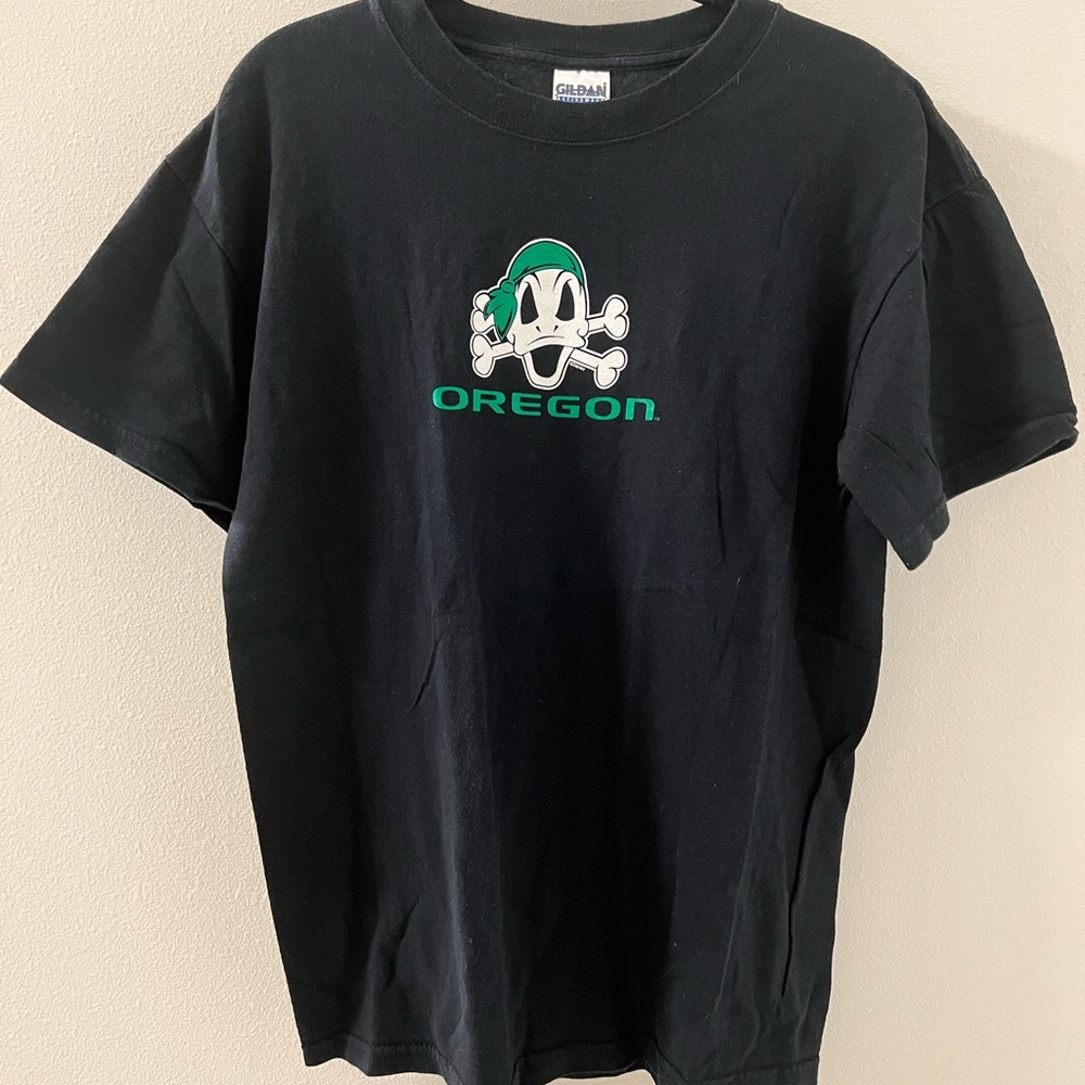 Oregon Ducks Pirate design tee shirt, women’s size M 100% cotton
